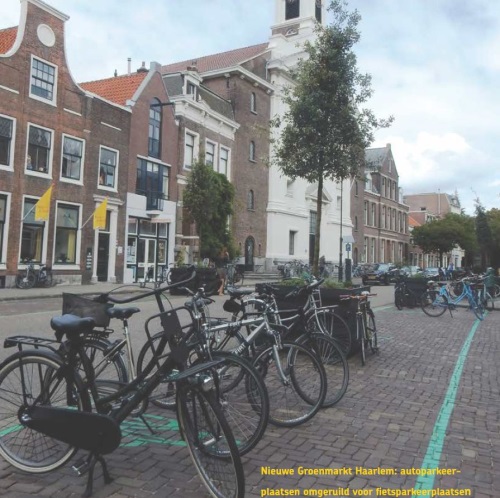 nieuwe-groenmarkt-met-fietsparkeervakken